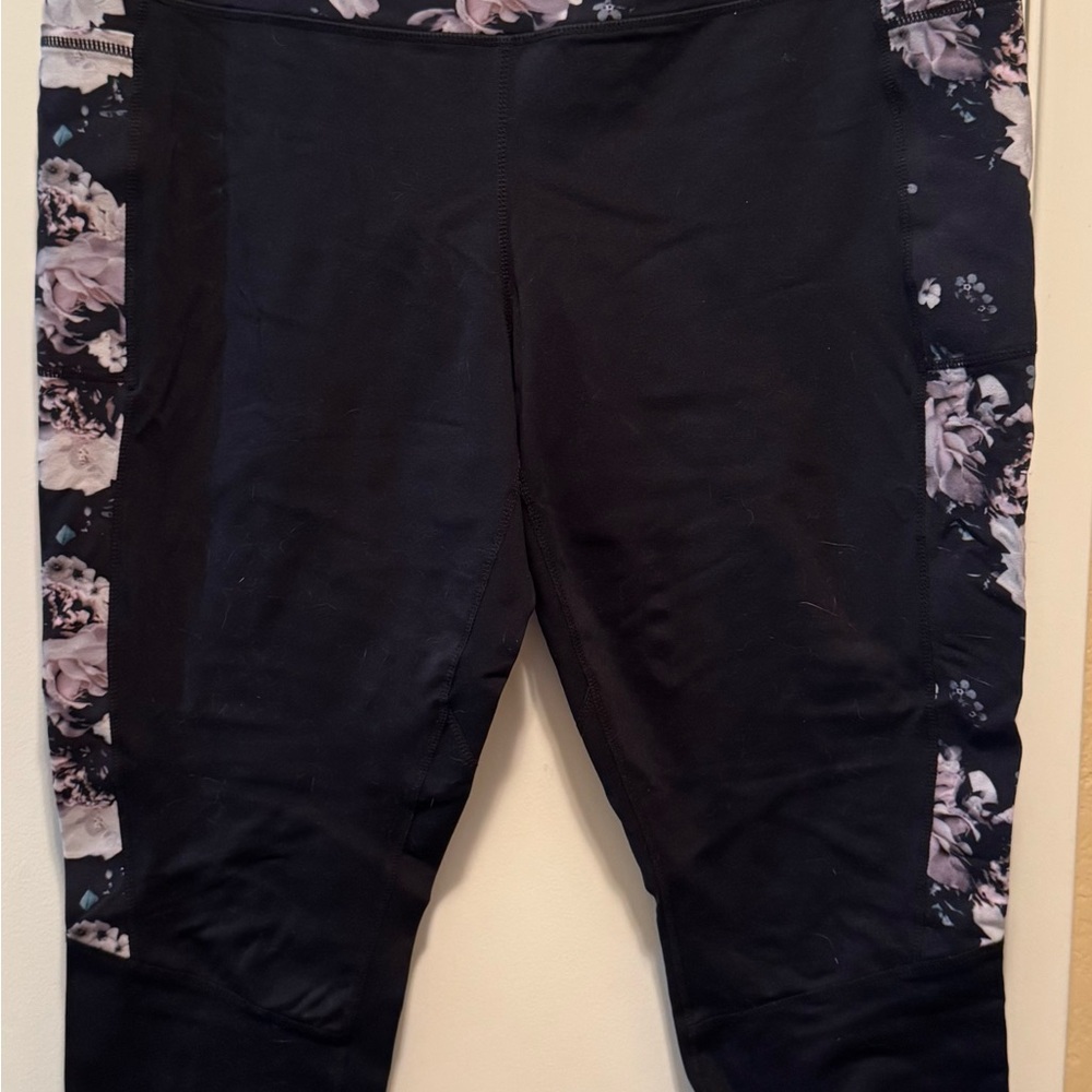 Floral Black Leggings